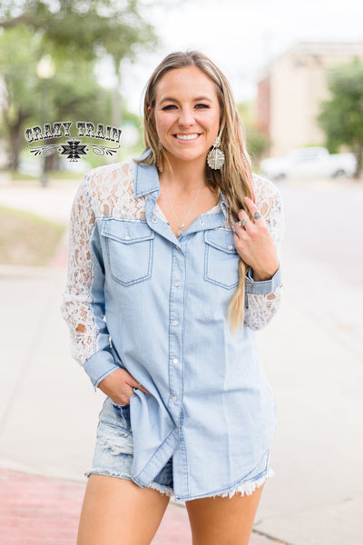 The Lovin' in lace top